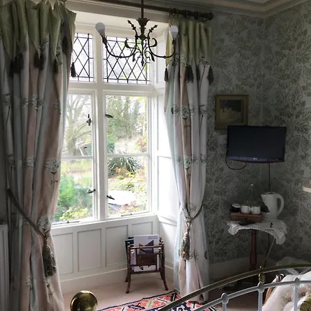 St Marys Mount Bed & Breakfast 4*