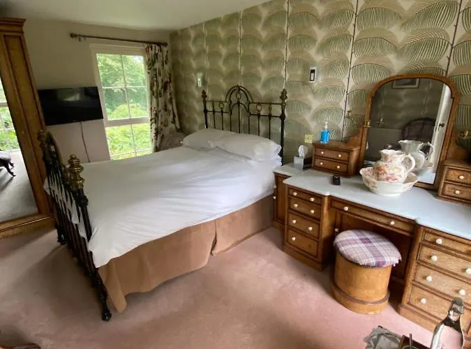 Bed & Breakfast St Marys Mount 4*